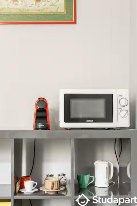 Chambre - 13 m² - 1 pièce