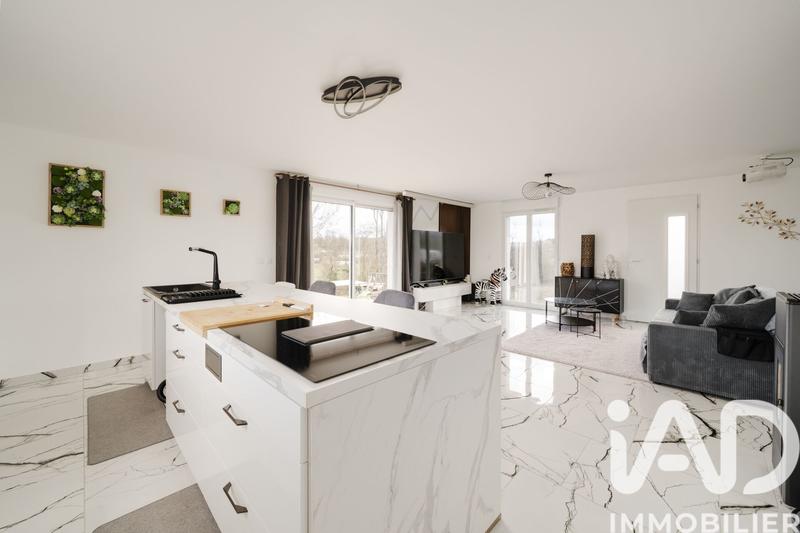 Maison - 85 m² - 3 pièces