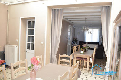 Maison - 141 m² - 5 pièces