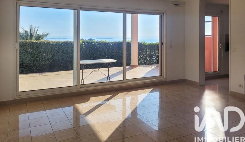 Appartement - 80 m² - 3 pièces