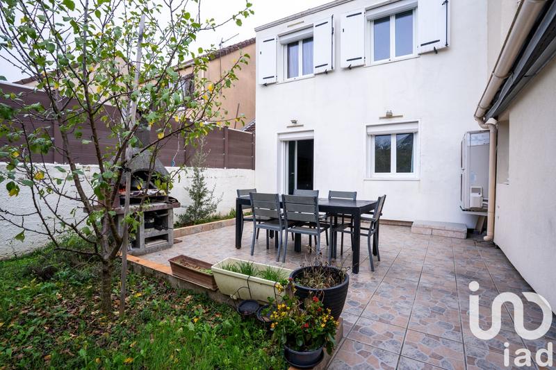 Maison - 92 m² - 6 pièces