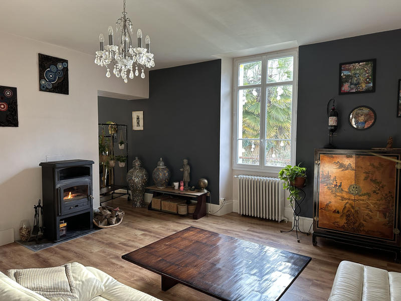 Maison - 168 m² - 6 pièces