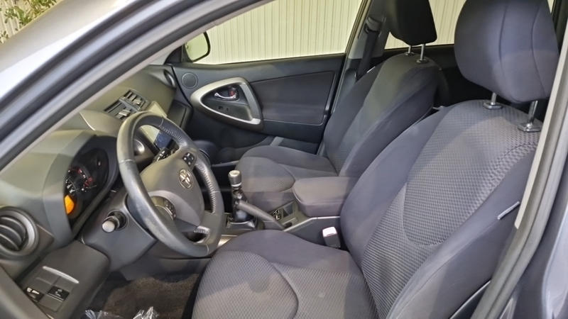 Toyota Rav4 2wd Dynamic Business