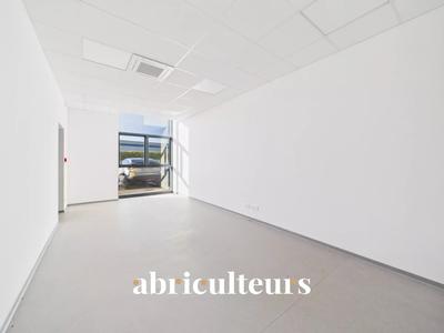 Local commercial - 295 m²