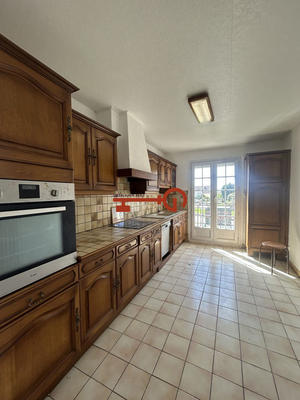 Maison - 139 m² - 5 pièces