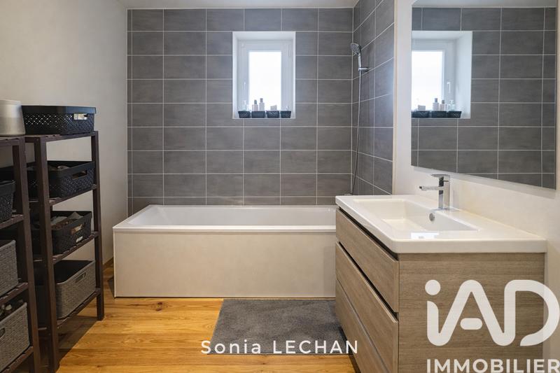 Maison - 92 m² - 4 pièces