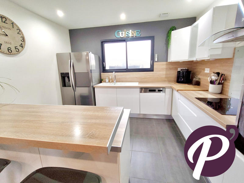 Maison contemporaine - 166 m² - 7 pièces