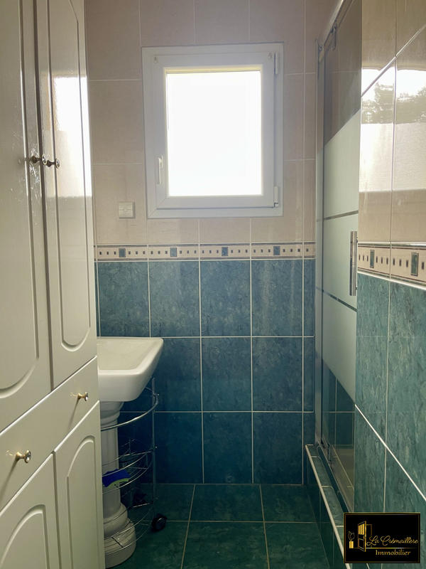 Maison - 163 m² - 9 pièces