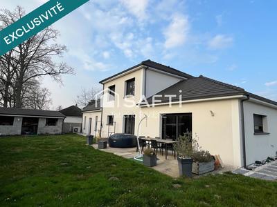 Maison - 165 m² - 6 pièces