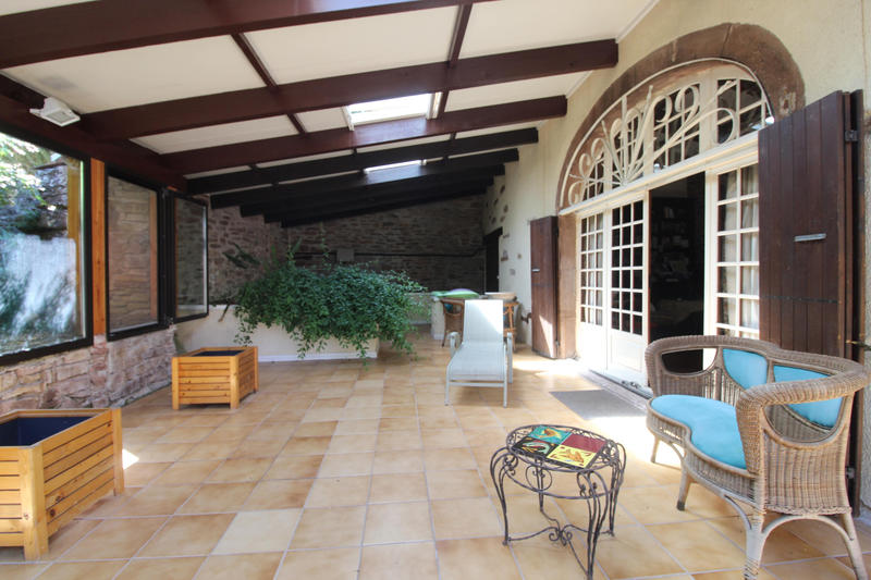 Propriété - 226 m² - 6 pièces