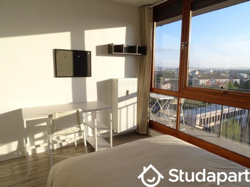 Chambre - 16 m² - 1 pièce