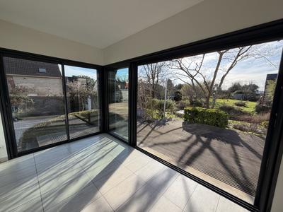 Maison - 210 m² - 6 pièces