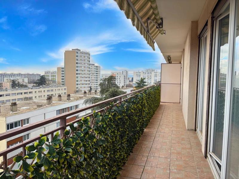 Appartement - 84 m² - 4 pièces