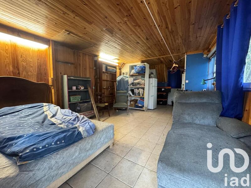 Maison - 213 m² - 9 pièces