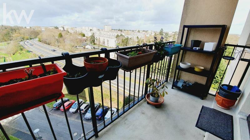 Appartement - 94 m² - 5 pièces