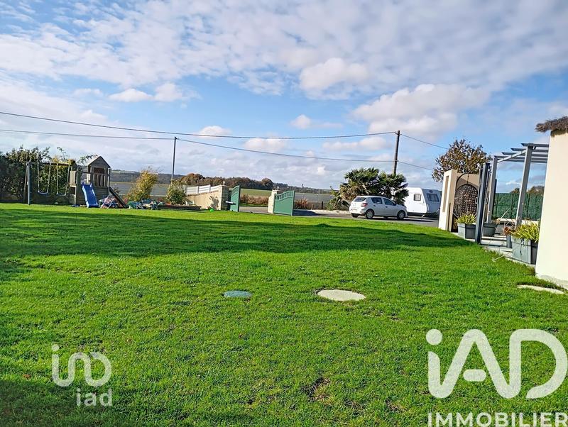 Maison - 174 m² - 8 pièces