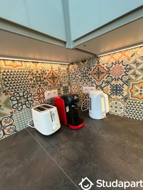 Chambre - 11 m² - 1 pièce