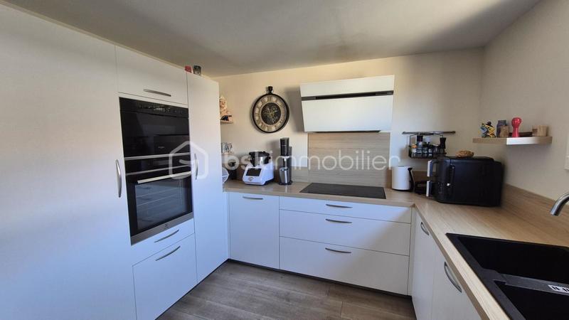 Maison - 118 m² - 6 pièces