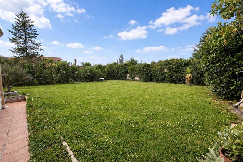 Maison - 156 m² - 6 pièces