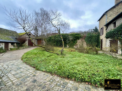 Maison ancienne - 250 m² - 6 pièces