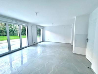 Appartement - 97 m² - 4 pièces