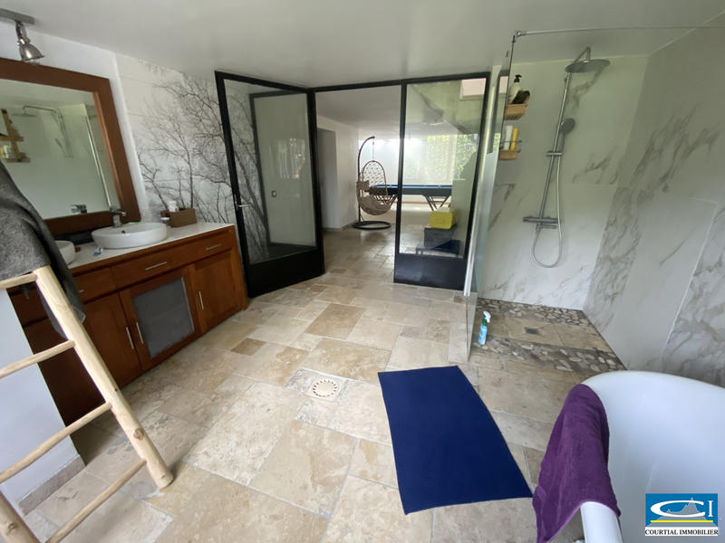 Maison - 164 m² - 5 pièces