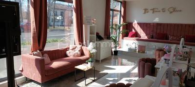 Beauté / Bien-être - 85 m²