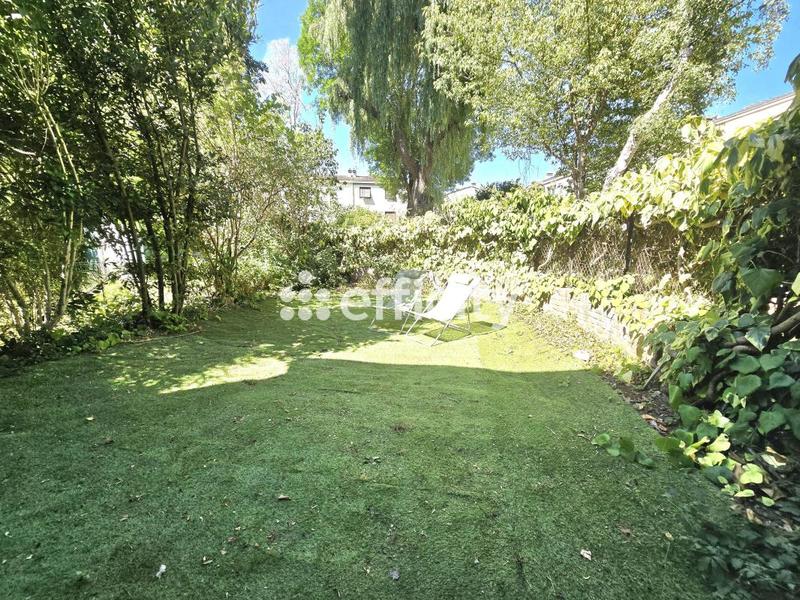 Maison - 95 m² - 6 pièces