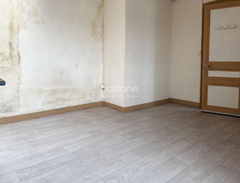 Maison ancienne - 172 m² - 6 pièces