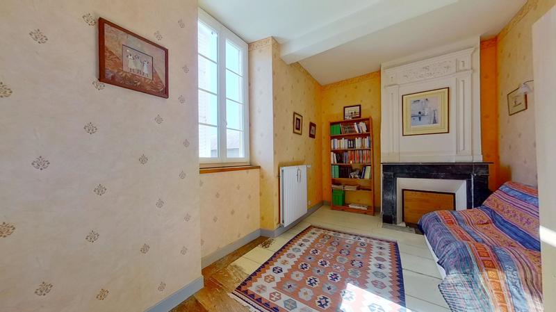 Propriété - 290 m² - 8 pièces