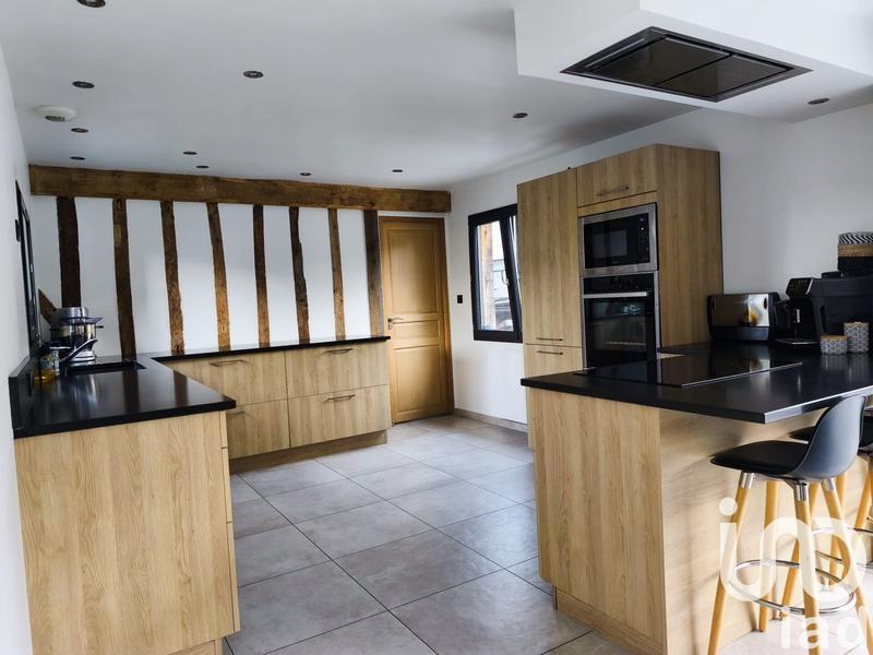 Maison - 140 m² - 6 pièces