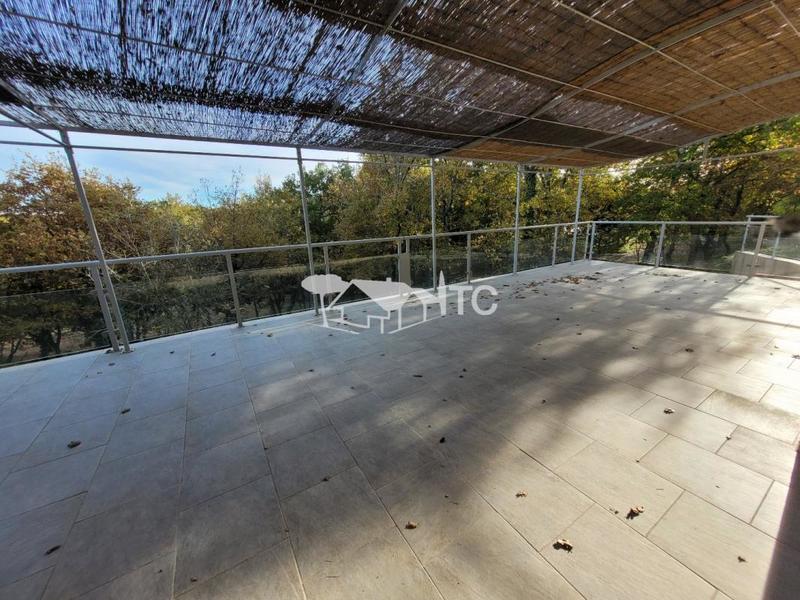 Villa - 180 m² - 7 pièces