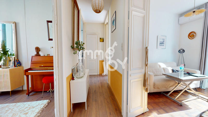 Appartement - 70 m² - 3 pièces