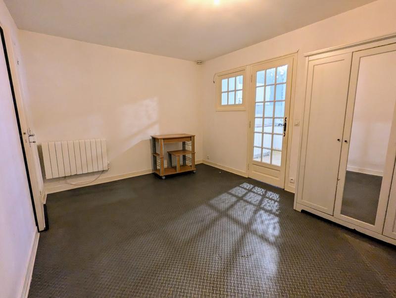 Maison - 201 m² - 6 pièces