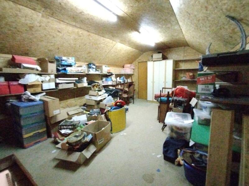 Pavillon - 143 m² - 7 pièces