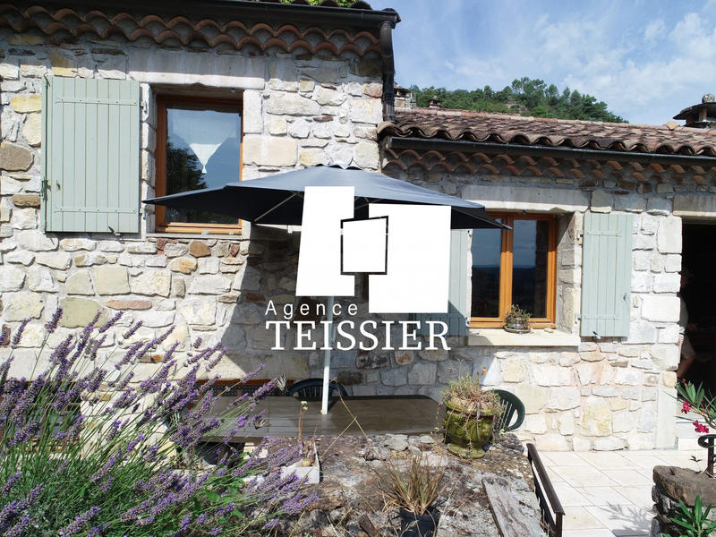 Maison - 118 m² - 3 pièces