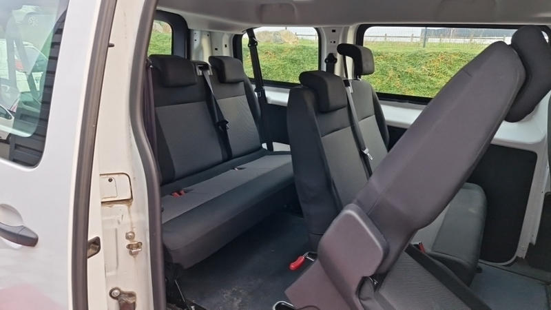 Peugeot Expert Combi Standard Bluehdi 120ch Ss Bvm6