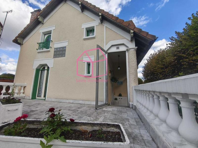 Pavillon - 80 m² - 4 pièces