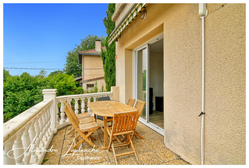 Maison - 177 m² - 7 pièces