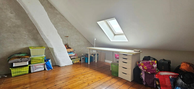 Maison - 105 m² - 5 pièces