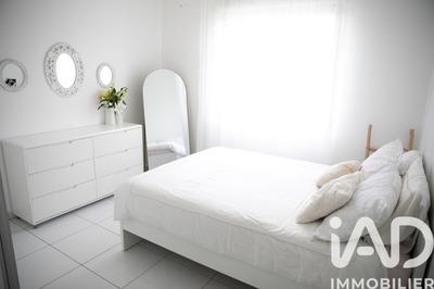 Maison - 200 m² - 8 pièces