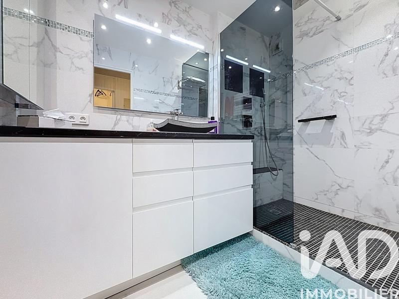 Appartement - 72 m² - 3 pièces