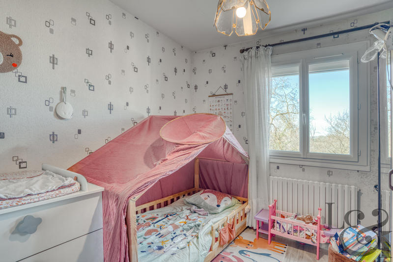 Maison - 104 m² - 4 pièces