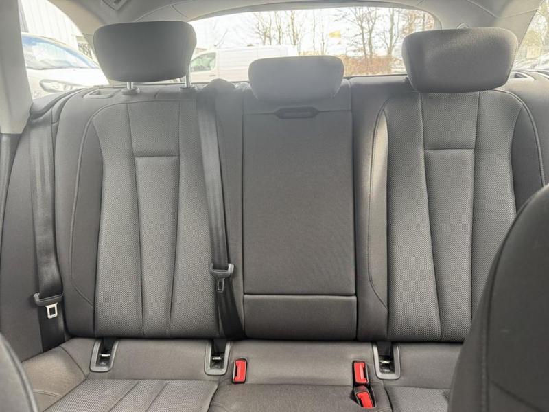 Audi A4 Avant IV 30 Tdi 136 s tronic Business line