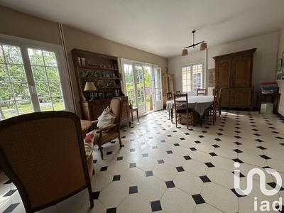 Maison - 160 m² - 8 pièces