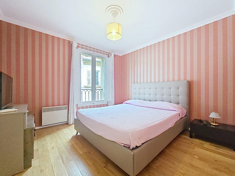 Appartement - 168 m² - 5 pièces