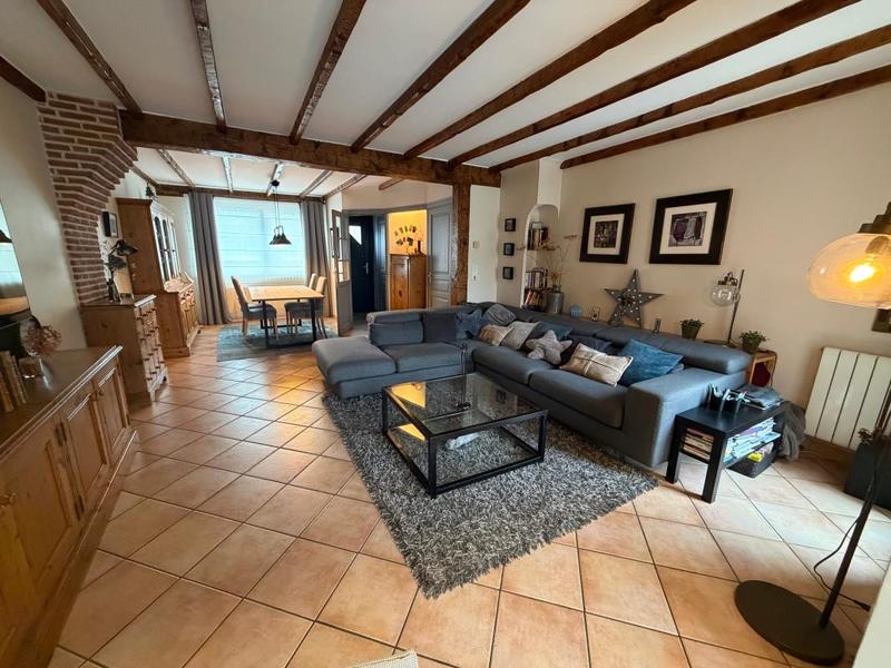 Maison - 90 m² - 4 pièces