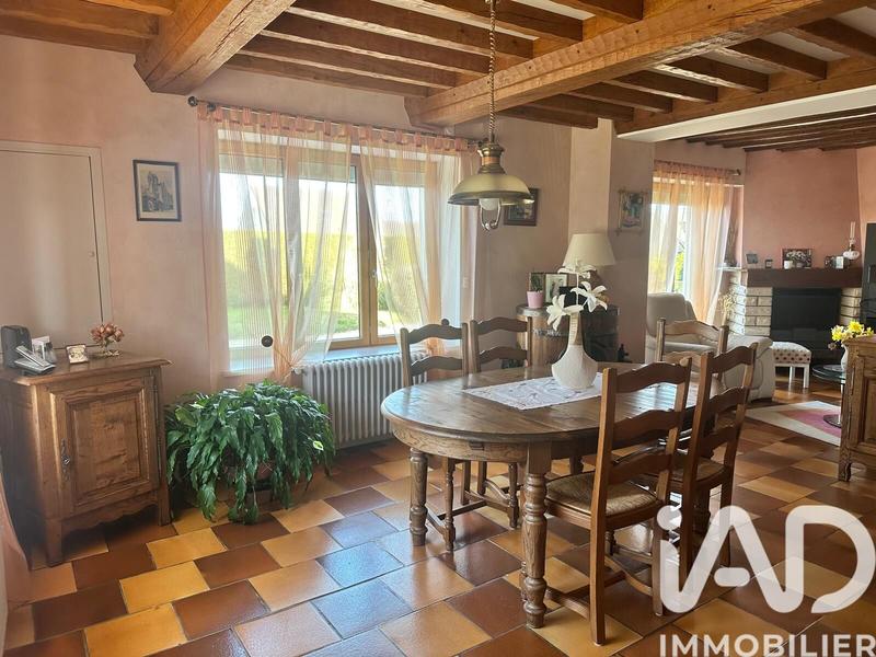 Maison - 121 m² - 5 pièces
