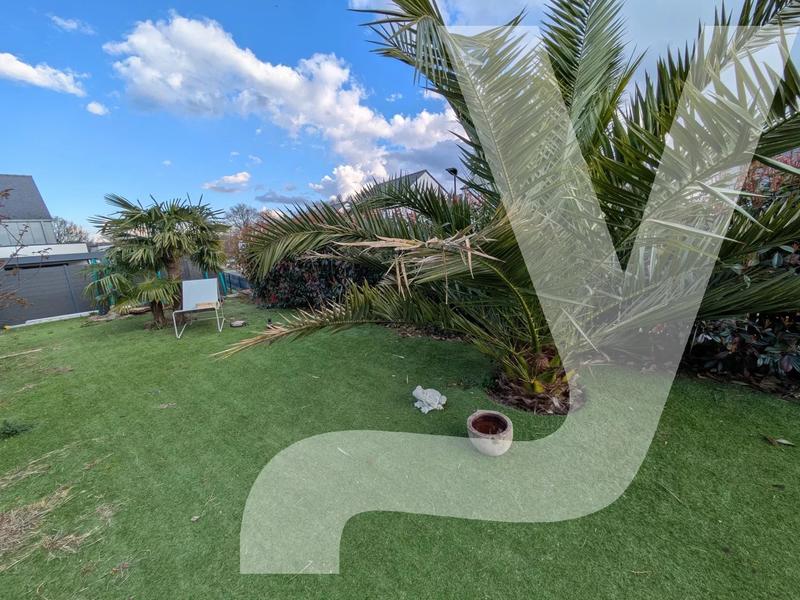 Maison - 191 m² - 8 pièces