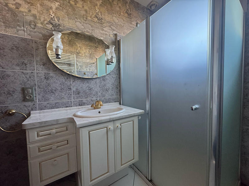 Maison - 96 m² - 5 pièces